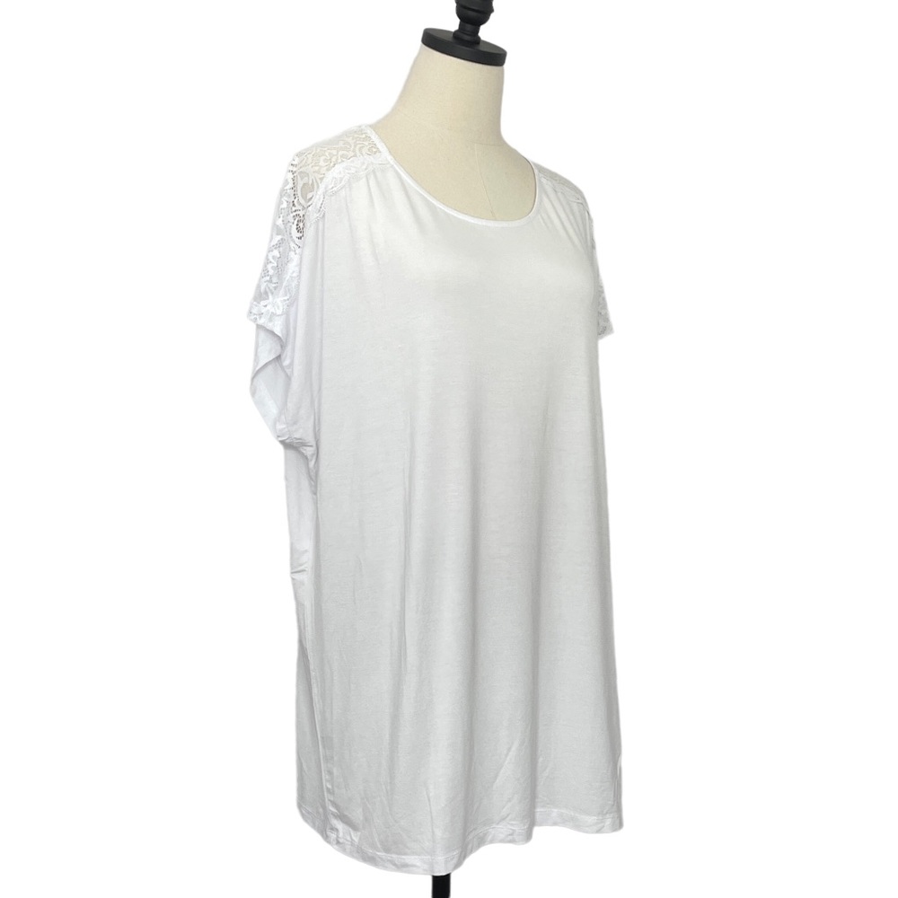 Torrid Super Soft Knits T-Shirt Dolman SS Sleeve White with Lace Size 2 = 2X